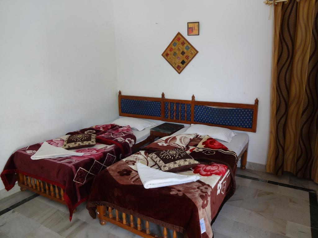 Hotel Fort View Orchha Ruang foto