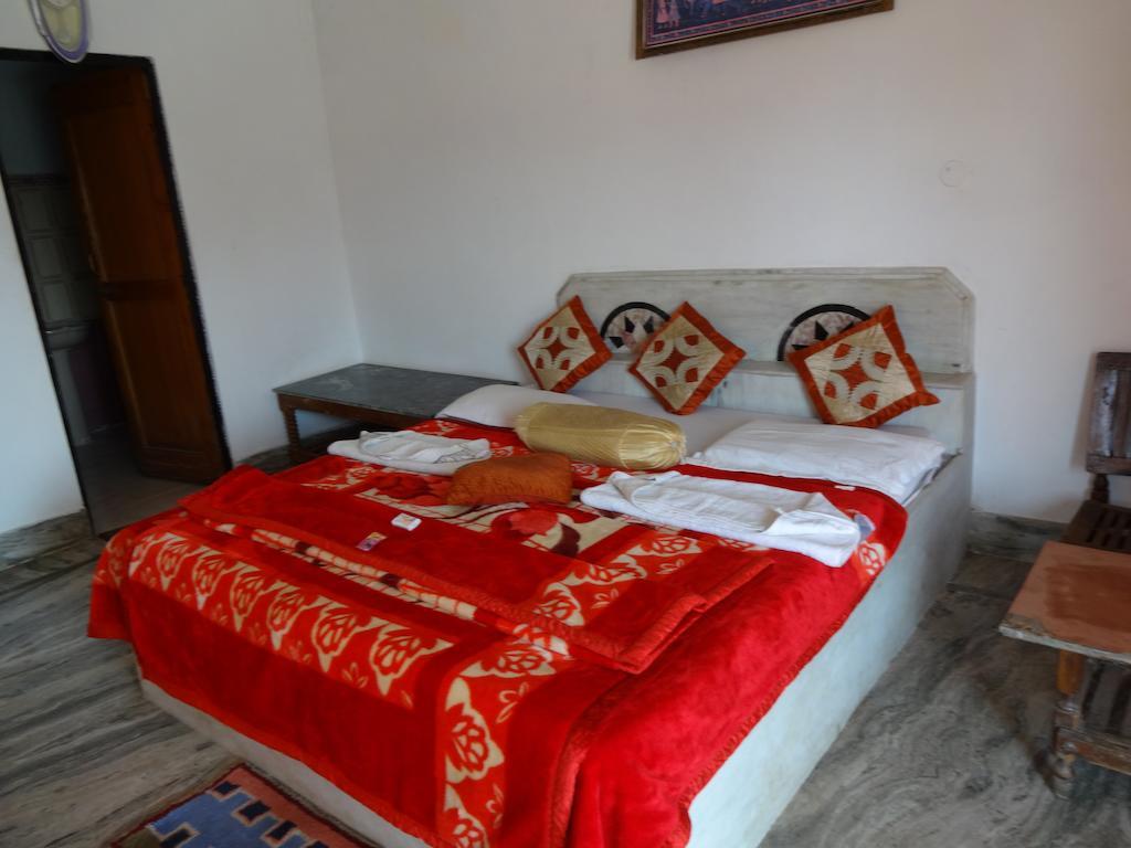 Hotel Fort View Orchha Bagian luar foto